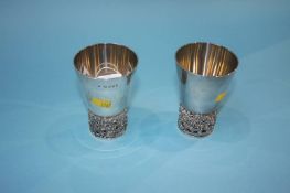 Two silver cups, Graham Watling, London, 1977, 9.1ozts