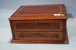 Inlaid mahogany jewellery box