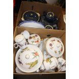 Quantity of Royal Worcester Evesham, Denby and 4 Colefax and Mason plates.