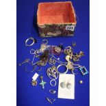 Assorted silver jewellery etc.