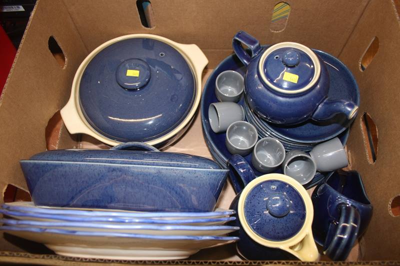 Quantity of Royal Worcester Evesham, Denby and 4 Colefax and Mason plates. - Image 3 of 3