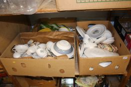 Assorted china, including Susie Cooper