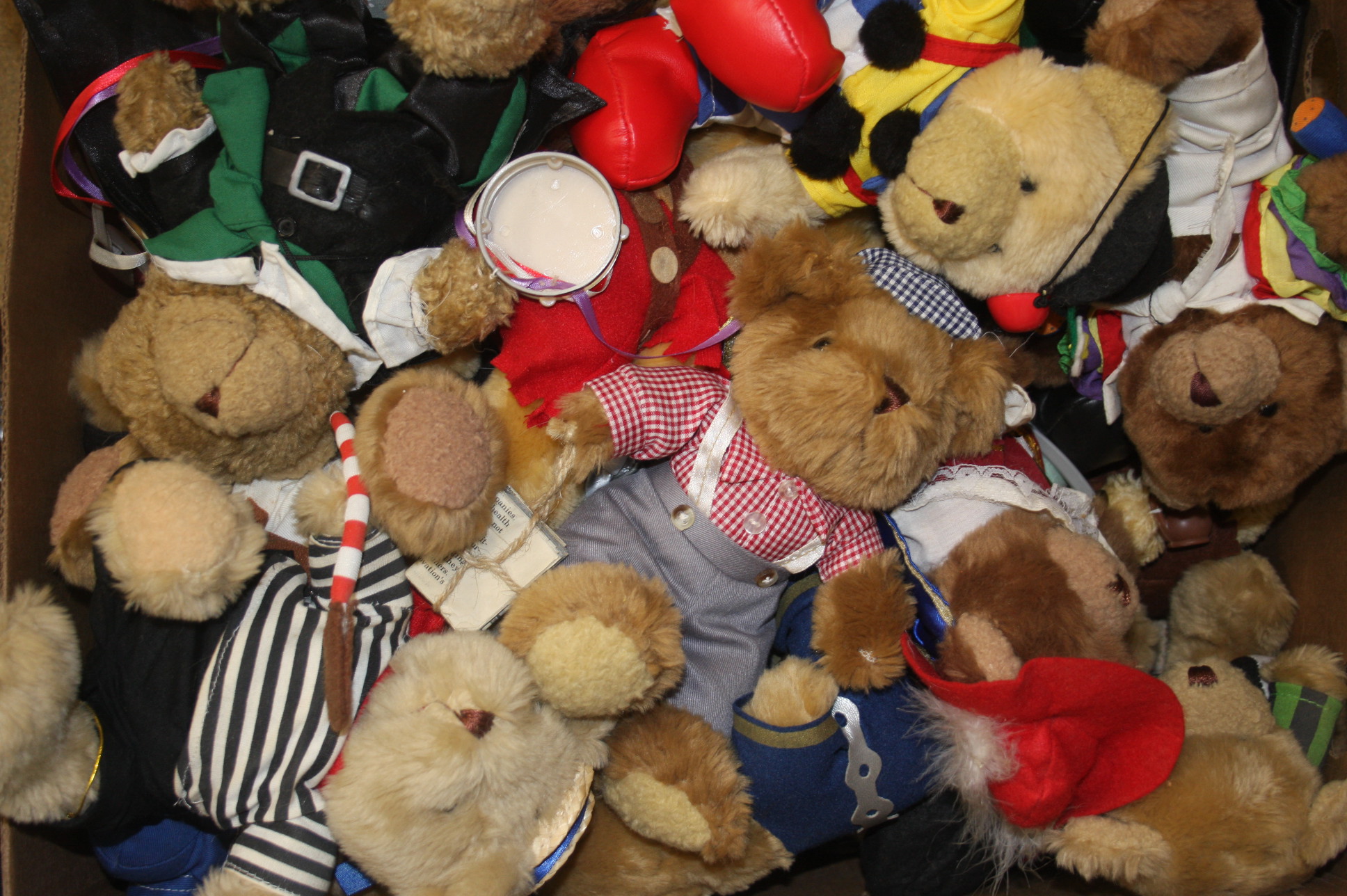 Quantity of teddy bears - Image 3 of 4