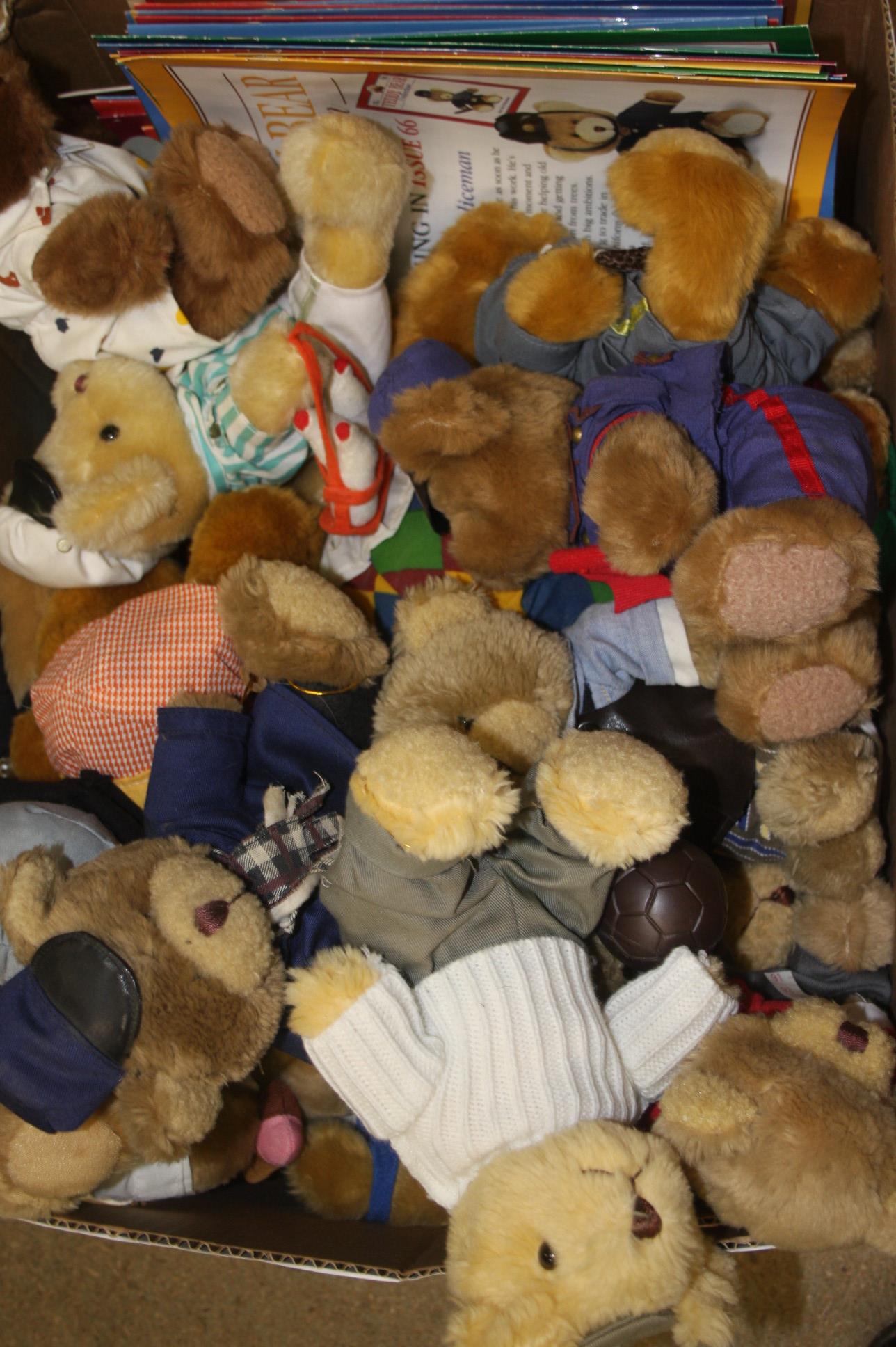 Quantity of teddy bears - Image 4 of 4