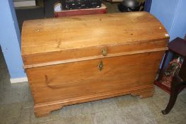 A large pine dome top trunk