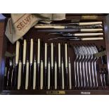 Oak cased canteen of cutlery