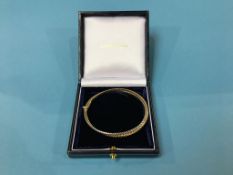 An 18ct gold bi-colour bracelet, weight 16.5 gram