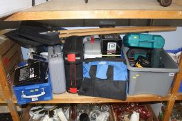 Quantity of assorted tools