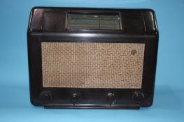 An Ecko Bakelite radio