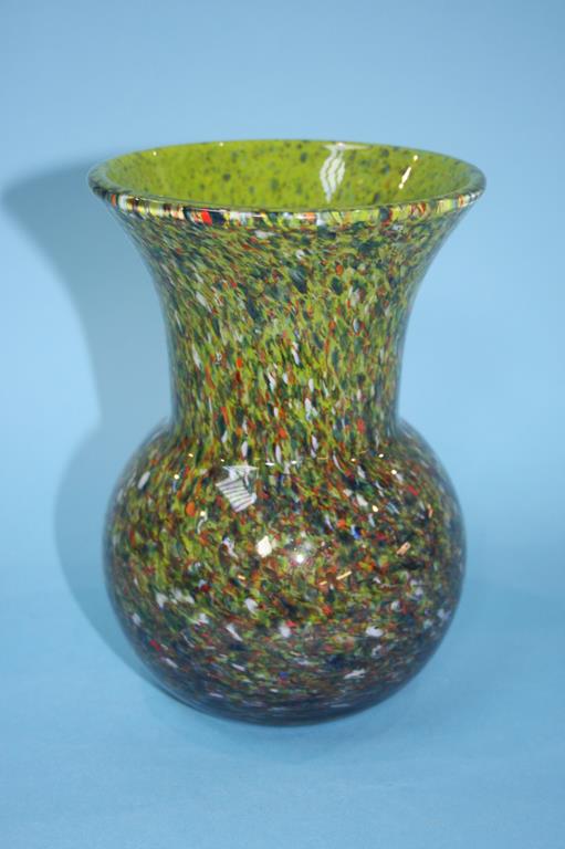 A Strathearn glass vase