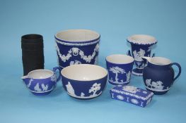 Nine pieces of Wedgwood Jasperware