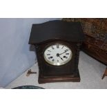 Oak mantel clock