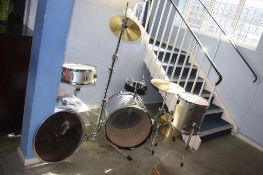 Set of drums (Cabria Premier)