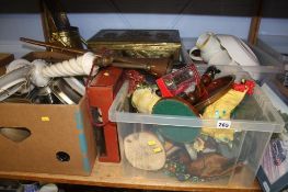 Copper, metal ware, hunting horn, figures etc.