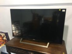 Sony colour TV (with remote)