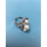 A pearl mounted white gold ring, size N, 9.4g