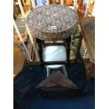 Small corner cabinet and two stools