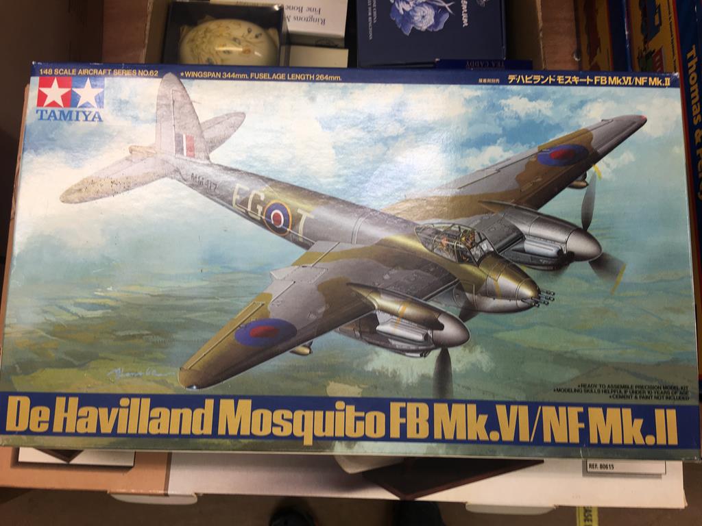 A collection of model kits including Revell, Italeri etc. - Image 3 of 6