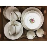 Copeland Spode 'Heath and Rose' dinner service