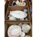 Quantity of Wedgwood April flowers etc.