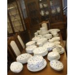 A large quantity of Masons 'Danish' and similar china