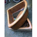 Set of four quarter corner planters