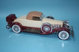 A boxed Jim Beam 1935 Duesenberg Convertible Coupe decanter