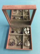 Assorted silver jewellery