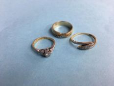 Three 9ct gold dress rings, total weight 8.2g