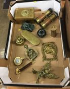 Tray of assorted brass ware, including a military compass