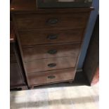 Mahogany chest of drawers, with five drawers