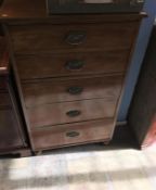 Mahogany chest of drawers, with five drawers
