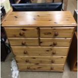 Pine chest of drawers