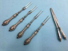 Silver handled glove stretchers etc.