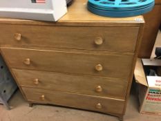 Oak chest of drawers