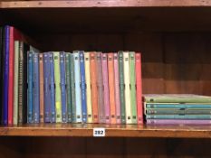 A collection of Folio Society books 'Works of Shakespeare' and 'Famous Artists'