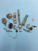 Assorted filigree jewellery, a Ruskin brooch etc. Contactless collection is strictly by