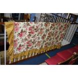 A floral quilt double bed spread, 210cm wide. Contactless collection is strictly by appointment on