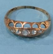 A 9ct gold ring, size O, 1.4g