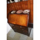 Reproduction mahogany bureau, 76cm wide