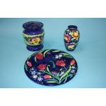 Maling vase, plate and flower vase