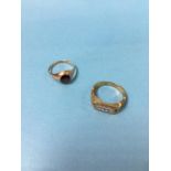 Two 9ct gold gentleman's rings, 7g