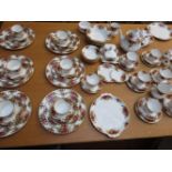 Royal Albert old country rose 81 pieces