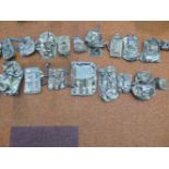 20 Camouflage pouches assorted