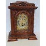 Oak cased bracket clock, Junghans movement. 47 x 3