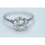 2.39 carat diamond ring Shape - Brilliant cut Weig