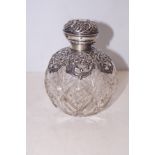 Silver lidded & silver cased scent bottle Birmingh