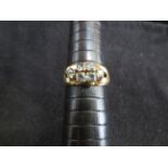 18ct Gold green stone ring Size O