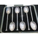 Case set of silver spoons, Sheffield hallmark