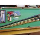 Vintage 5ft Snooker table with cue's, balls & scor